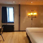 Hotel Upstairs Ostend