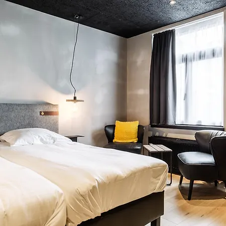 Otel Upstairs Oostende