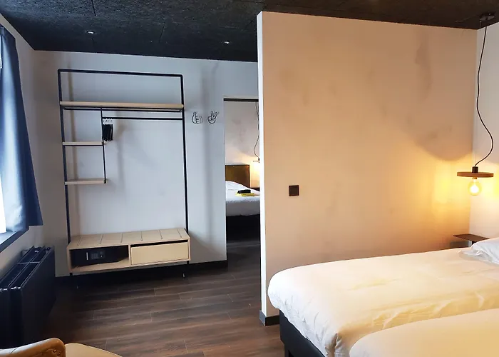 Upstairs Hotel Ostend