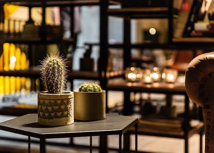 Upstairs Hotel Ostend