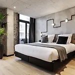 Upstairs Остенде