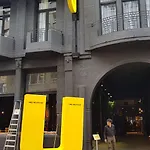 Upstairs Отель 3*